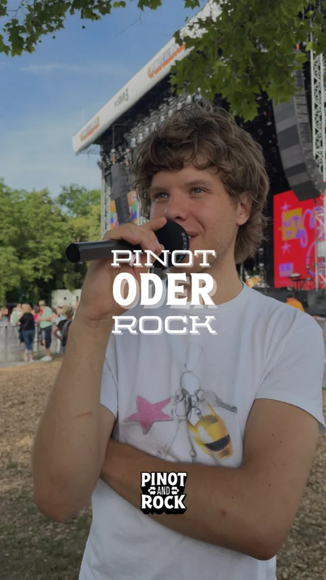 PINOT oder ROCK? 🍷🎸

Wie wird sich @zartmann wohl entscheiden und warum ihm die Antwort nicht ganz einfach fiel 👀

Was sagt ihr - Pinot oder Rock? 🔥🙌🏼

#pinotandrock #musikfestival #genussfestival #breisach